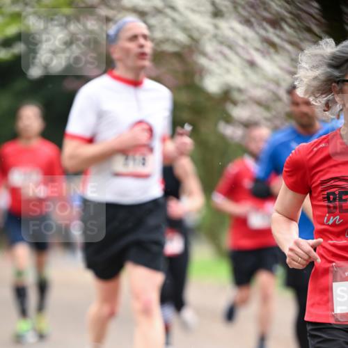 13.04.2025 - Hammer Lauf Dr. Thomas Lammeyer http://msf.ph/oto/7641047 13.04.2025 10:09:54 Laufen 15 meine-sportfotos.de