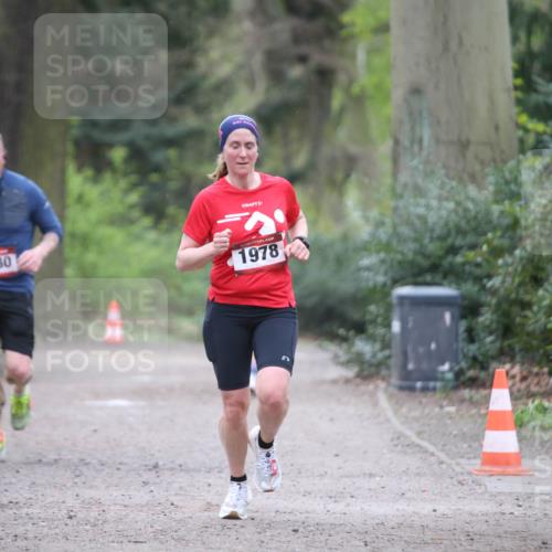 13.04.2025 - Hammer Lauf Jannik Wohlers http://msf.ph/oto/7641049 13.04.2025 10:04:59 Laufen 1180, 1978 meine-sportfotos.de