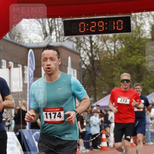 13.04.2025 - Hammer Lauf A. Gomolzig http://msf.ph/oto/7641062 13.04.2025 11:29:08 Ziel 227, 273, 475, 730, 1173, 1174, 1899 meine-sportfotos.de