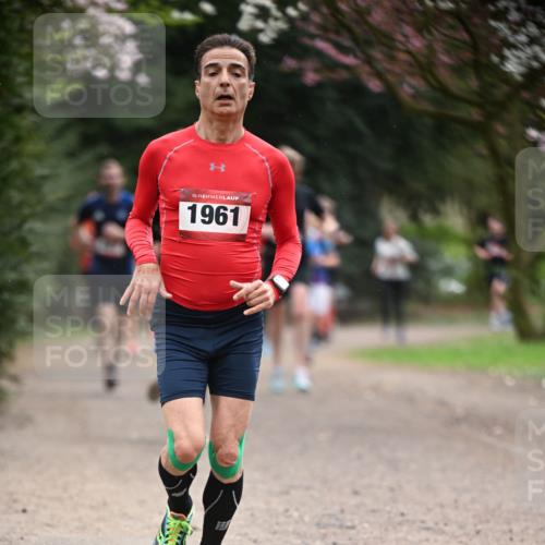 13.04.2025 - Hammer Lauf Dr. Thomas Lammeyer http://msf.ph/oto/7641085 13.04.2025 10:09:56 Laufen 15, 1961 meine-sportfotos.de