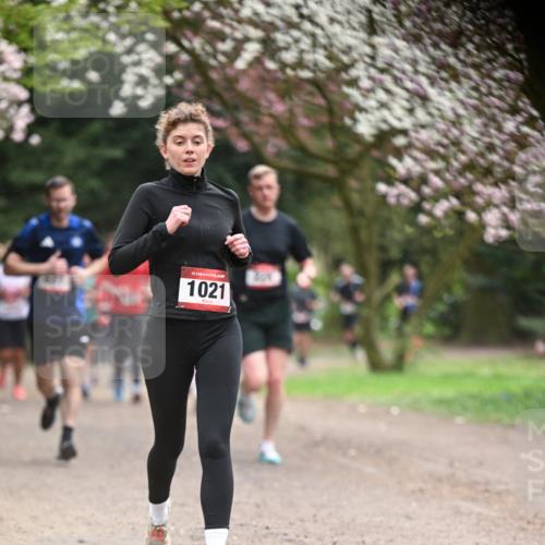 13.04.2025 - Hammer Lauf Dr. Thomas Lammeyer http://msf.ph/oto/7641116 13.04.2025 10:09:58 Laufen 15, 1021 meine-sportfotos.de