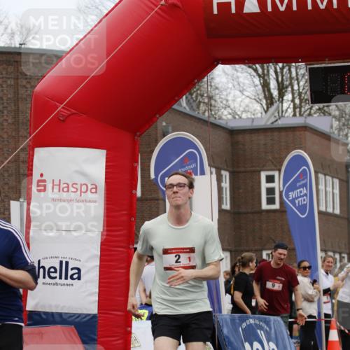 13.04.2025 - Hammer Lauf A. Gomolzig http://msf.ph/oto/7641132 13.04.2025 11:28:52 Ziel 2, 1257, 1804 meine-sportfotos.de