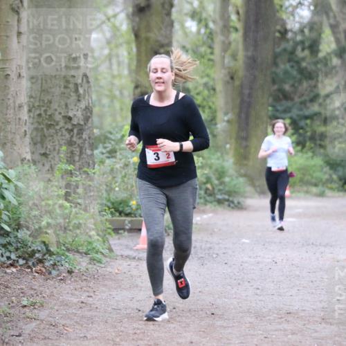 13.04.2025 - Hammer Lauf Jannik Wohlers http://msf.ph/oto/7641159 13.04.2025 12:07:25 Laufen 3 meine-sportfotos.de