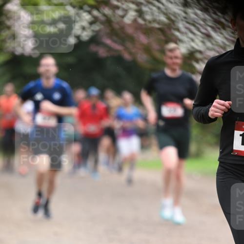 13.04.2025 - Hammer Lauf Dr. Thomas Lammeyer http://msf.ph/oto/7641165 13.04.2025 10:10:00 Laufen 15 meine-sportfotos.de