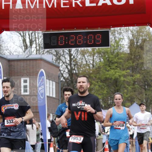 13.04.2025 - Hammer Lauf A. Gomolzig http://msf.ph/oto/7641217 13.04.2025 11:28:07 Ziel 188, 221, 532, 1953, 1989 meine-sportfotos.de