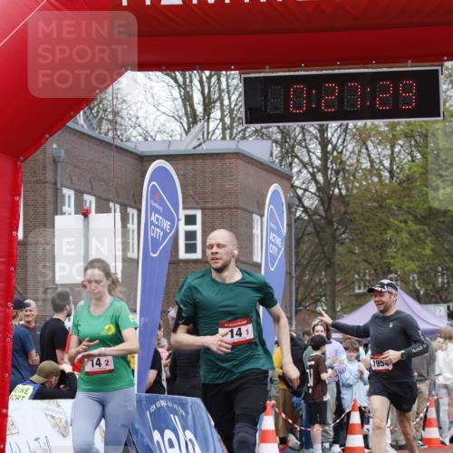 13.04.2025 - Hammer Lauf A. Gomolzig http://msf.ph/oto/7641281 13.04.2025 11:27:28 Ziel 14, 1184, 1954 meine-sportfotos.de