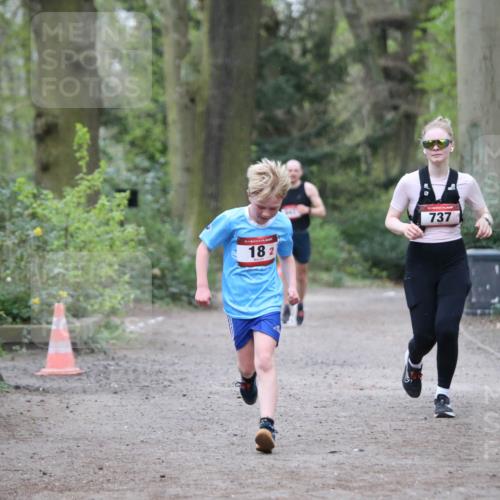 13.04.2025 - Hammer Lauf Jannik Wohlers http://msf.ph/oto/7641408 13.04.2025 12:06:11 Laufen 15, 182, 737 meine-sportfotos.de