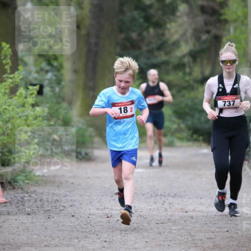 13.04.2025 - Hammer Lauf Jannik Wohlers http://msf.ph/oto/7641416 13.04.2025 12:06:10 Laufen 15, 18, 2, 15, 737, 4 meine-sportfotos.de