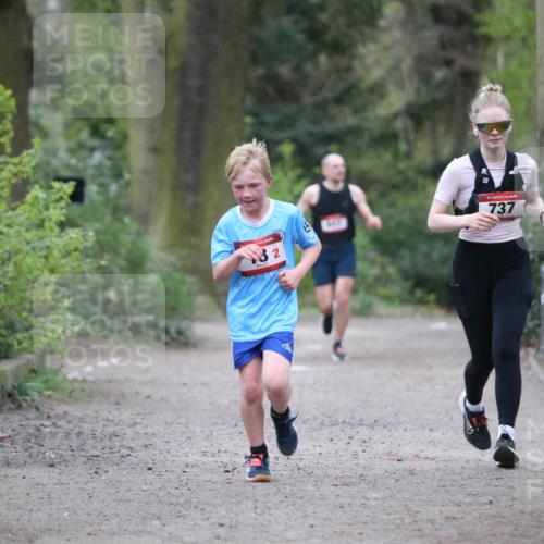 13.04.2025 - Hammer Lauf Jannik Wohlers http://msf.ph/oto/7641417 13.04.2025 12:06:10 Laufen 32, 15, 737 meine-sportfotos.de