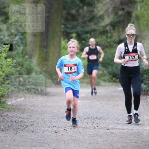 13.04.2025 - Hammer Lauf Jannik Wohlers http://msf.ph/oto/7641427 13.04.2025 12:06:09 Laufen 15, 18, 2, 737 meine-sportfotos.de
