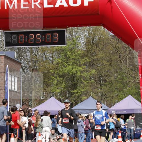13.04.2025 - Hammer Lauf A. Gomolzig http://msf.ph/oto/7641435 13.04.2025 11:25:02 Ziel 452, 492, 493 meine-sportfotos.de