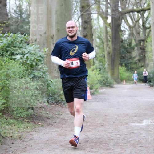 13.04.2025 - Hammer Lauf Jannik Wohlers http://msf.ph/oto/7641450 13.04.2025 12:06:00 Laufen 4, 2 meine-sportfotos.de
