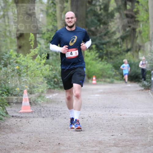 13.04.2025 - Hammer Lauf Jannik Wohlers http://msf.ph/oto/7641468 13.04.2025 12:05:58 Laufen 42 meine-sportfotos.de