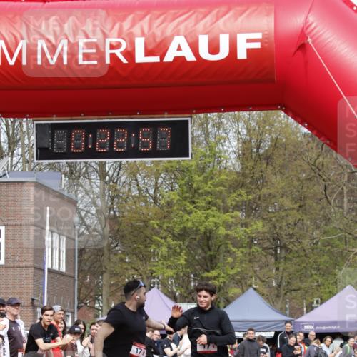 13.04.2025 - Hammer Lauf A. Gomolzig http://msf.ph/oto/7641489 13.04.2025 11:22:55 Ziel 17 meine-sportfotos.de