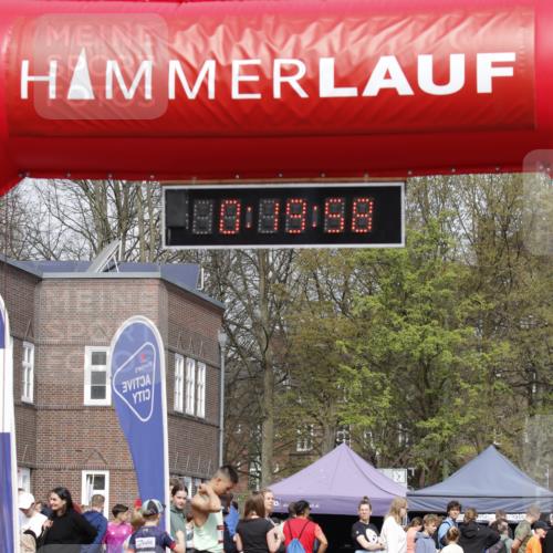 13.04.2025 - Hammer Lauf A. Gomolzig http://msf.ph/oto/7641558 13.04.2025 11:19:57 Ziel  meine-sportfotos.de