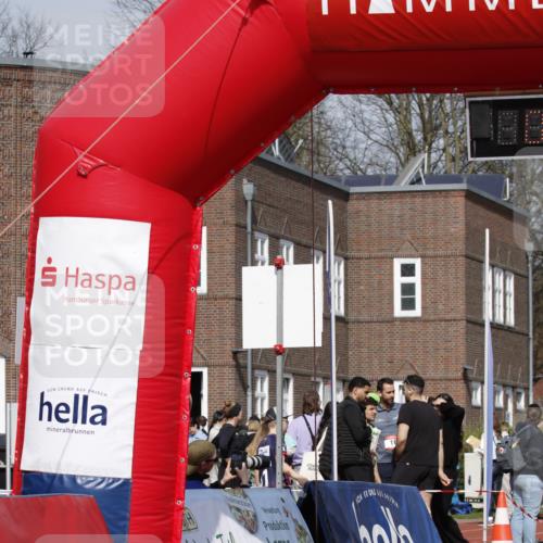 13.04.2025 - Hammer Lauf A. Gomolzig http://msf.ph/oto/7641573 13.04.2025 11:15:21 Ziel  meine-sportfotos.de