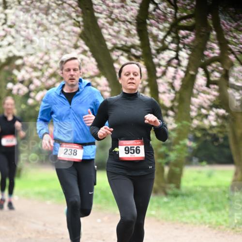 13.04.2025 - Hammer Lauf Dr. Thomas Lammeyer http://msf.ph/oto/7641582 13.04.2025 10:10:30 Laufen 238, 15, 956 meine-sportfotos.de