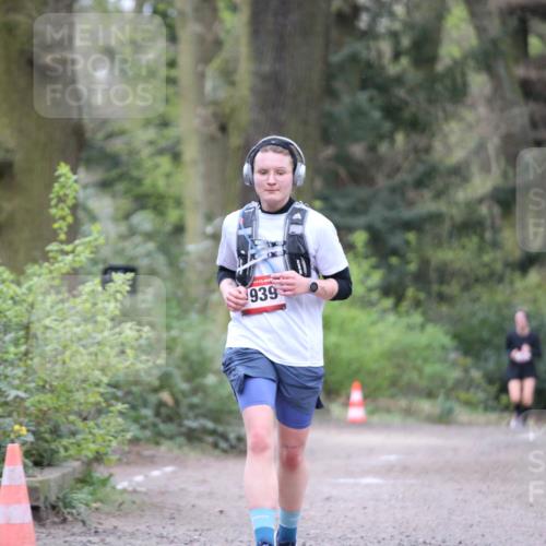 13.04.2025 - Hammer Lauf Jannik Wohlers http://msf.ph/oto/7641618 13.04.2025 12:05:25 Laufen 939 meine-sportfotos.de