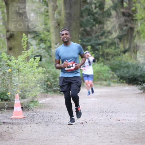 13.04.2025 - Hammer Lauf Jannik Wohlers http://msf.ph/oto/7641634 13.04.2025 12:05:18 Laufen 654 meine-sportfotos.de