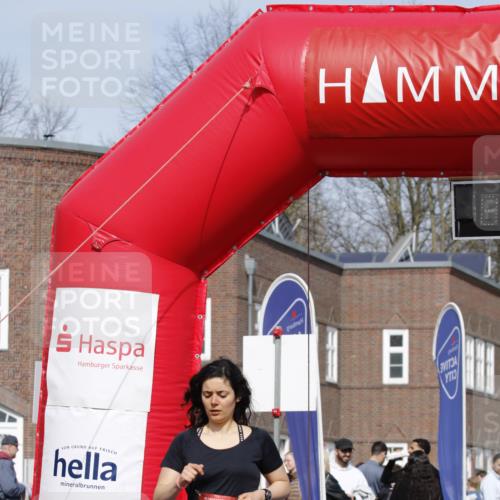 13.04.2025 - Hammer Lauf A. Gomolzig http://msf.ph/oto/7641675 13.04.2025 11:06:28 Ziel 5, 234, 1310 meine-sportfotos.de