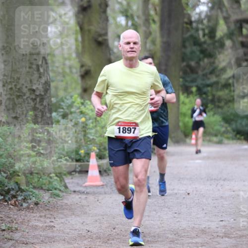 13.04.2025 - Hammer Lauf Jannik Wohlers http://msf.ph/oto/7641678 13.04.2025 12:04:56 Laufen 15, 1897 meine-sportfotos.de