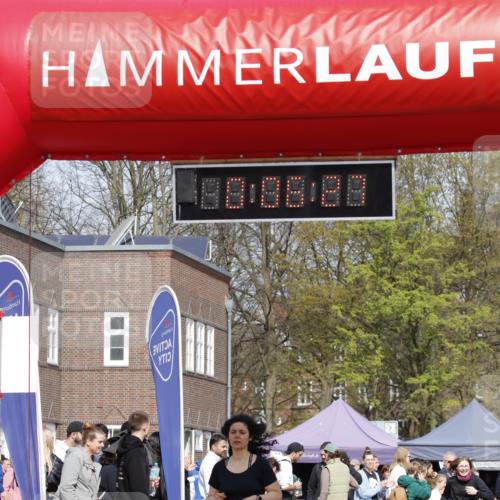 13.04.2025 - Hammer Lauf A. Gomolzig http://msf.ph/oto/7641682 13.04.2025 11:06:26 Ziel 5, 319, 1310 meine-sportfotos.de