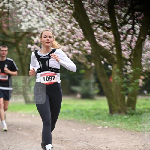 13.04.2025 - Hammer Lauf Dr. Thomas Lammeyer http://msf.ph/oto/7641697 13.04.2025 10:10:37 Laufen 15, 1097 meine-sportfotos.de
