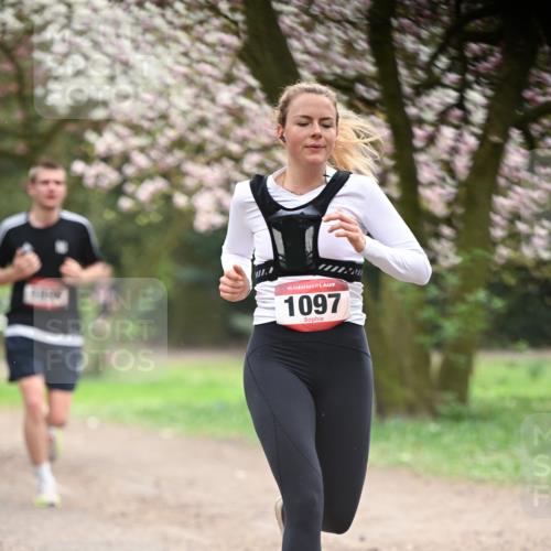 13.04.2025 - Hammer Lauf Dr. Thomas Lammeyer http://msf.ph/oto/7641716 13.04.2025 10:10:38 Laufen 15, 1097 meine-sportfotos.de