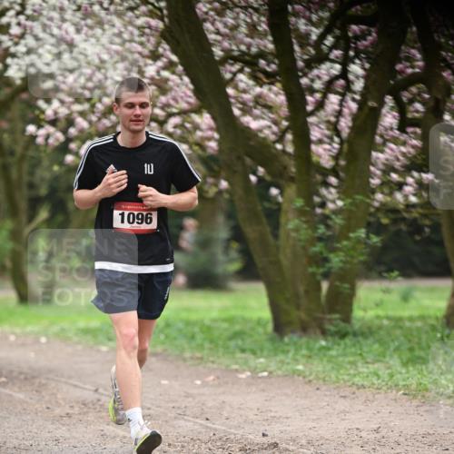 13.04.2025 - Hammer Lauf Dr. Thomas Lammeyer http://msf.ph/oto/7641735 13.04.2025 10:10:39 Laufen 10, 15, 1096 meine-sportfotos.de