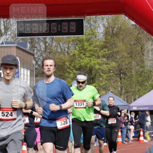 13.04.2025 - Hammer Lauf A. Gomolzig http://msf.ph/oto/7641793 13.04.2025 11:05:32 Ziel 2, 7, 8, 174, 193, 231, 251, 252, 287, 302, 320, 459, 482, 502, 524, 552, 571, 572, 685, 1125, 1331, 1344, 1808 meine-sportfotos.de