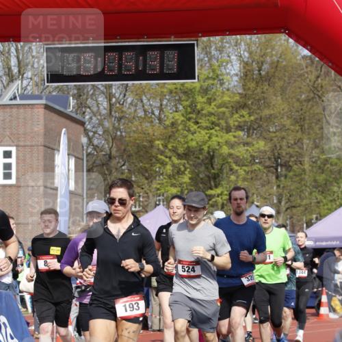 13.04.2025 - Hammer Lauf A. Gomolzig http://msf.ph/oto/7641798 13.04.2025 11:05:30 Ziel 2, 7, 8, 174, 187, 193, 231, 251, 252, 287, 302, 320, 459, 482, 502, 524, 552, 571, 572, 599, 685, 1125, 1331, 1344, 1772, 1808, 1810 meine-sportfotos.de