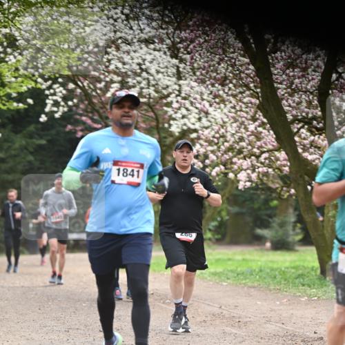 13.04.2025 - Hammer Lauf Dr. Thomas Lammeyer http://msf.ph/oto/7641799 13.04.2025 10:10:44 Laufen 1641, 1841, 286 meine-sportfotos.de