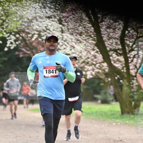 13.04.2025 - Hammer Lauf Dr. Thomas Lammeyer http://msf.ph/oto/7641807 13.04.2025 10:10:44 Laufen 15, 1841, 114, 200 meine-sportfotos.de
