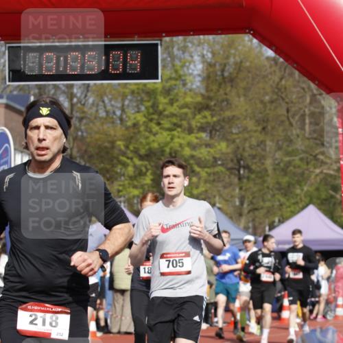 13.04.2025 - Hammer Lauf A. Gomolzig http://msf.ph/oto/7641875 13.04.2025 11:05:03 Ziel 103, 218, 232, 313, 414, 432, 444, 630, 654, 693, 704, 705, 917, 923, 929, 1002, 1267, 1341, 1819, 1900, 1921, 1946, 1947 meine-sportfotos.de