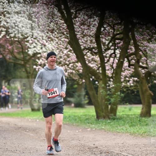 13.04.2025 - Hammer Lauf Dr. Thomas Lammeyer http://msf.ph/oto/7641885 13.04.2025 10:10:49 Laufen 1041 meine-sportfotos.de