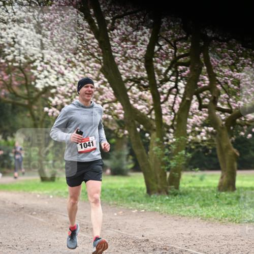 13.04.2025 - Hammer Lauf Dr. Thomas Lammeyer http://msf.ph/oto/7641889 13.04.2025 10:10:49 Laufen 1041 meine-sportfotos.de