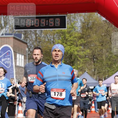 13.04.2025 - Hammer Lauf A. Gomolzig http://msf.ph/oto/7641894 13.04.2025 11:04:56 Ziel 1, 178, 218, 232, 313, 322, 384, 444, 630, 654, 693, 704, 917, 929, 986, 1002, 1267, 1900, 1930 meine-sportfotos.de