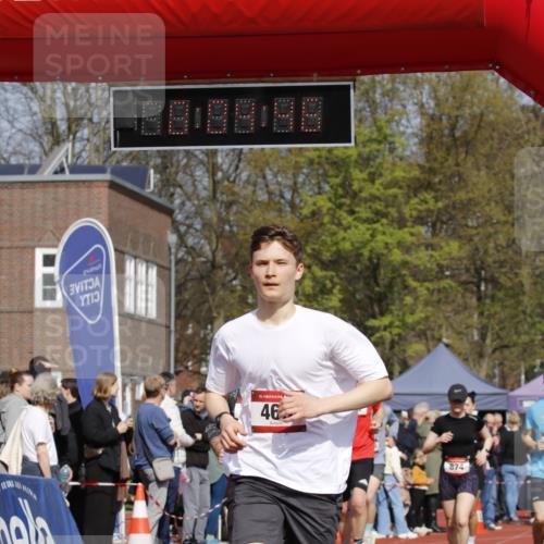 13.04.2025 - Hammer Lauf A. Gomolzig http://msf.ph/oto/7641934 13.04.2025 11:04:45 Ziel 6, 15, 221, 273, 322, 468, 514, 874, 950, 980, 1049, 1258, 1784, 1896, 1898, 1899, 1951, 1954, 1989 meine-sportfotos.de