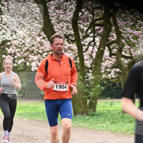 13.04.2025 - Hammer Lauf Dr. Thomas Lammeyer http://msf.ph/oto/7641958 13.04.2025 10:10:57 Laufen 1904 meine-sportfotos.de