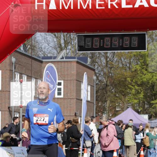 13.04.2025 - Hammer Lauf A. Gomolzig http://msf.ph/oto/7641992 13.04.2025 11:04:20 Ziel 14, 112, 154, 227, 306, 1173, 1174, 1371, 1783, 1804, 1940 meine-sportfotos.de