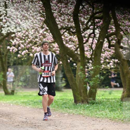 13.04.2025 - Hammer Lauf Dr. Thomas Lammeyer http://msf.ph/oto/7642066 13.04.2025 10:11:07 Laufen 150 meine-sportfotos.de