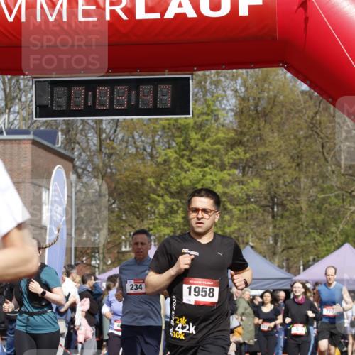 13.04.2025 - Hammer Lauf A. Gomolzig http://msf.ph/oto/7642070 13.04.2025 11:03:46 Ziel 5, 119, 172, 173, 177, 234, 271, 319, 327, 442, 452, 469, 476, 479, 633, 770, 858, 1044, 1151, 1702, 1802, 1837, 1937, 1941, 1958 meine-sportfotos.de