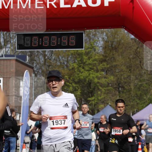 13.04.2025 - Hammer Lauf A. Gomolzig http://msf.ph/oto/7642073 13.04.2025 11:03:45 Ziel 5, 20, 21, 119, 172, 173, 177, 234, 271, 319, 327, 442, 452, 469, 476, 479, 633, 737, 770, 858, 1151, 1702, 1802, 1837, 1891, 1937, 1941, 1958 meine-sportfotos.de