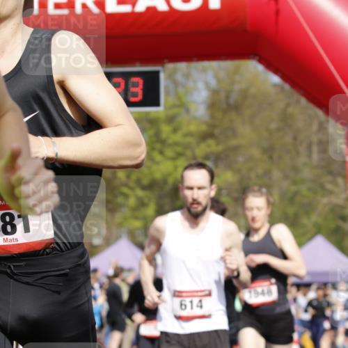 13.04.2025 - Hammer Lauf A. Gomolzig http://msf.ph/oto/7642143 13.04.2025 11:03:23 Ziel 2, 4, 13, 17, 19, 187, 231, 251, 252, 287, 320, 334, 340, 378, 456, 474, 481, 484, 502, 506, 571, 572, 614, 662, 736, 817, 818, 1125, 1331, 1344, 1376, 1948 meine-sportfotos.de