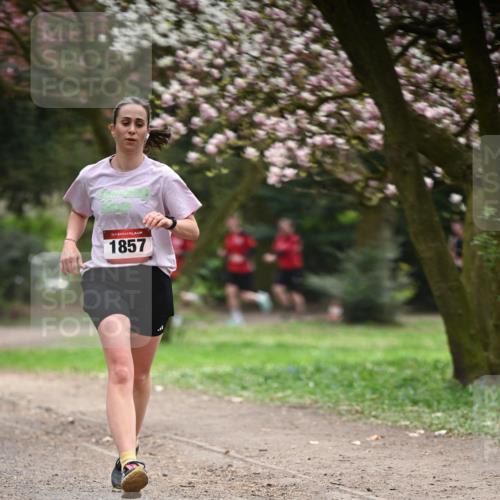 13.04.2025 - Hammer Lauf Dr. Thomas Lammeyer http://msf.ph/oto/7642157 13.04.2025 10:11:14 Laufen 15, 1857 meine-sportfotos.de