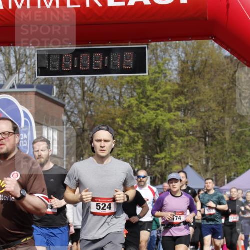 13.04.2025 - Hammer Lauf A. Gomolzig http://msf.ph/oto/7642175 13.04.2025 11:03:12 Ziel 3, 7, 8, 109, 174, 193, 287, 459, 482, 524, 552, 571, 572, 599, 615, 685, 897, 1051, 1086, 1125, 1331, 1344, 1772, 1808, 1810, 1897, 1926, 1931 meine-sportfotos.de