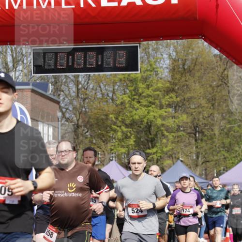 13.04.2025 - Hammer Lauf A. Gomolzig http://msf.ph/oto/7642177 13.04.2025 11:03:11 Ziel 3, 7, 8, 10, 109, 174, 193, 302, 459, 482, 524, 552, 599, 615, 669, 685, 897, 1051, 1086, 1125, 1331, 1344, 1772, 1776, 1808, 1810, 1897, 1926, 1931 meine-sportfotos.de