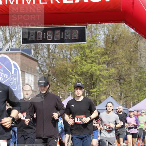 13.04.2025 - Hammer Lauf A. Gomolzig http://msf.ph/oto/7642183 13.04.2025 11:03:09 Ziel 3, 7, 8, 10, 109, 174, 193, 302, 459, 482, 524, 599, 615, 669, 685, 738, 897, 1051, 1086, 1375, 1776, 1808, 1810, 1897, 1926, 1931 meine-sportfotos.de