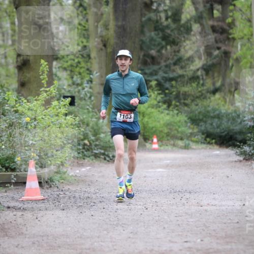 13.04.2025 - Hammer Lauf Jannik Wohlers http://msf.ph/oto/7642196 13.04.2025 12:02:04 Laufen 1103 meine-sportfotos.de