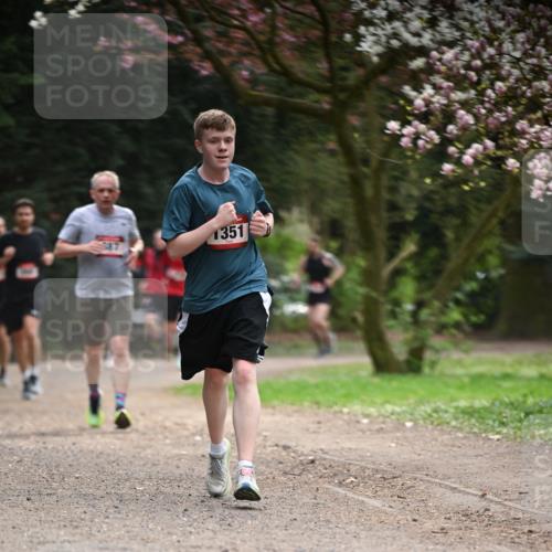 13.04.2025 - Hammer Lauf Dr. Thomas Lammeyer http://msf.ph/oto/7642204 13.04.2025 10:11:18 Laufen 387, 1351 meine-sportfotos.de